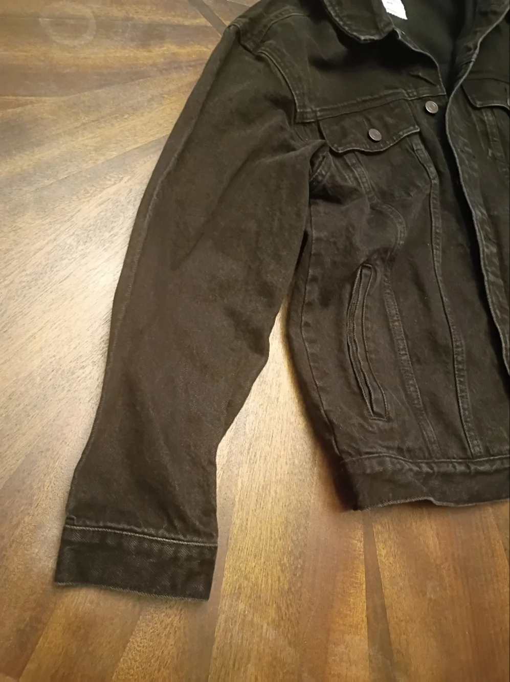 Old Navy Boys Black Denim Trucker Jacket XXL 18 Button Front Jean Jacket